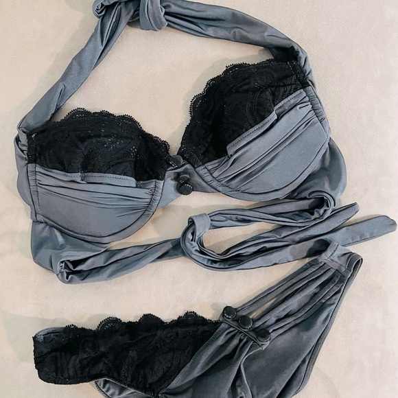 COPY - Beach Bunny Runway Edition Bikini Grey/black lace with buttons on the bo… - Picture 6 of 16